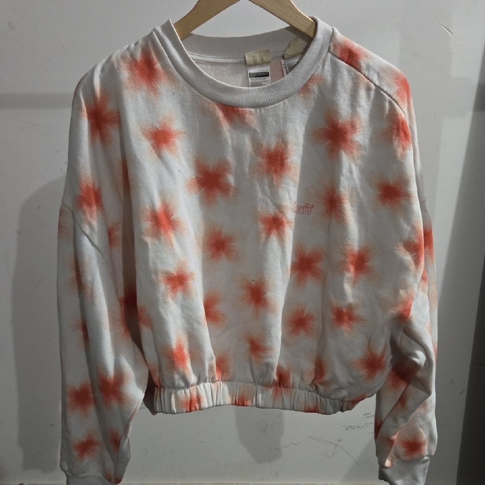 Levi's White Tee with Red Tag